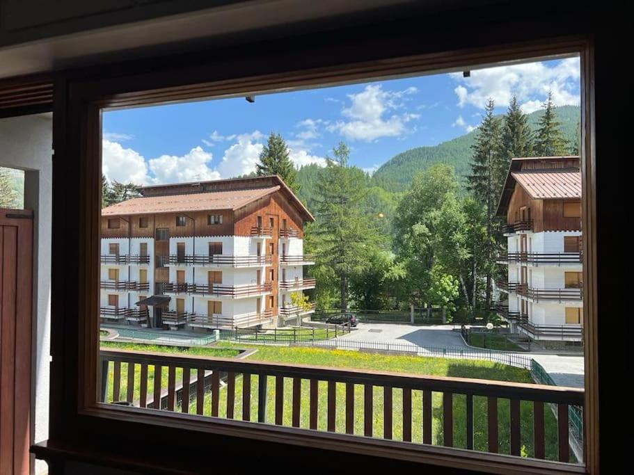 Apartamento Relax In Montagna Bardonecchia Exterior foto